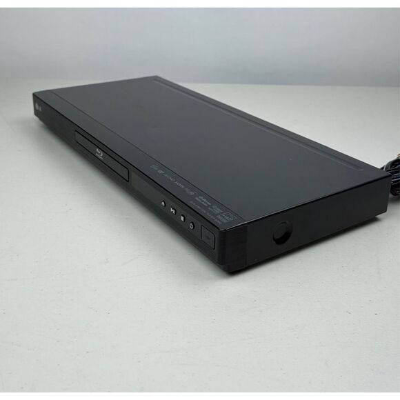 LG 3D Blu-Ray Player BD645 Full HD1080P Dolby Digital Plus BD Live w/ Remote - Picture 4 of 13